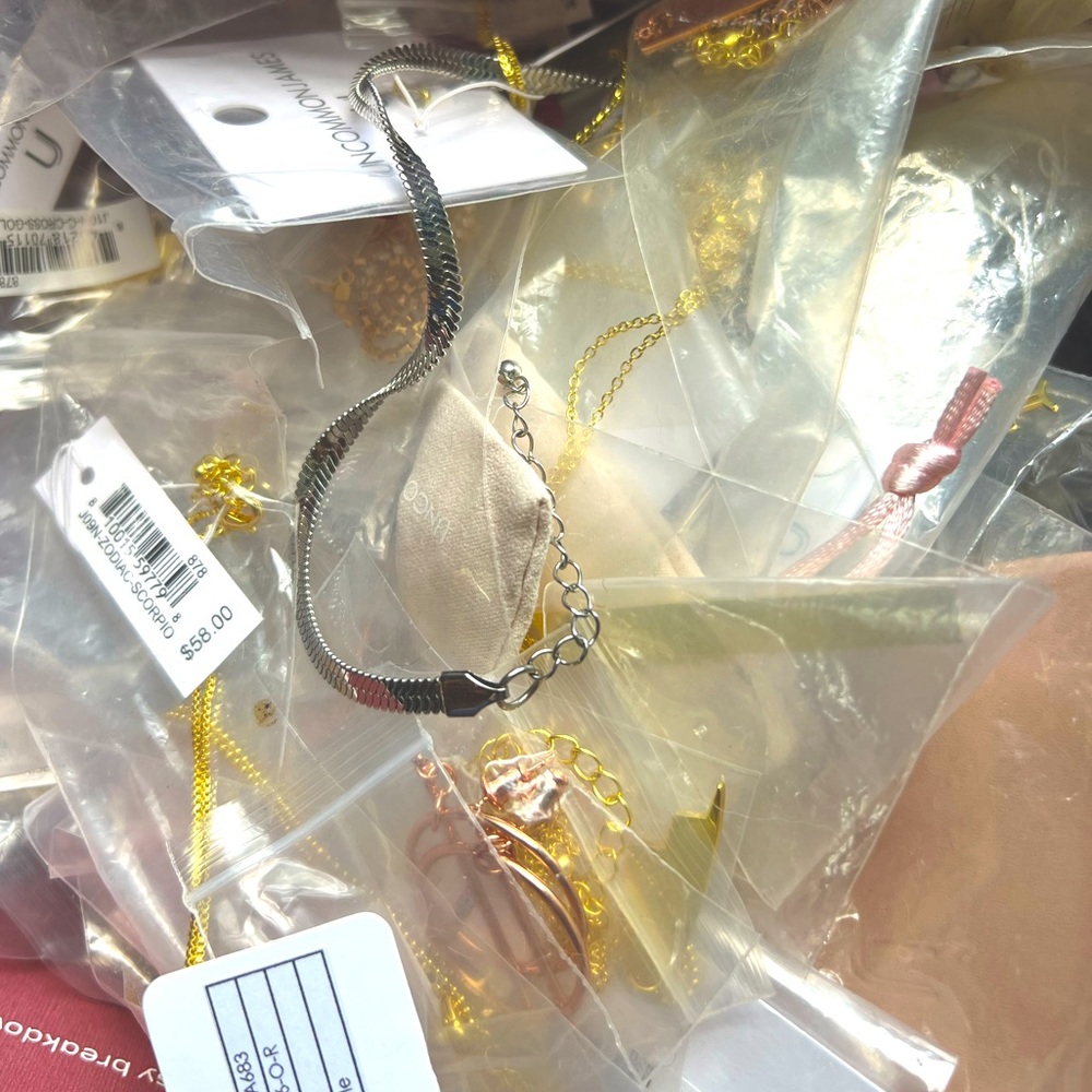 Uncommon James Jewelry Lot